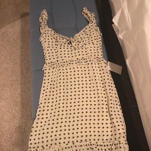 For love and lemons dress size small